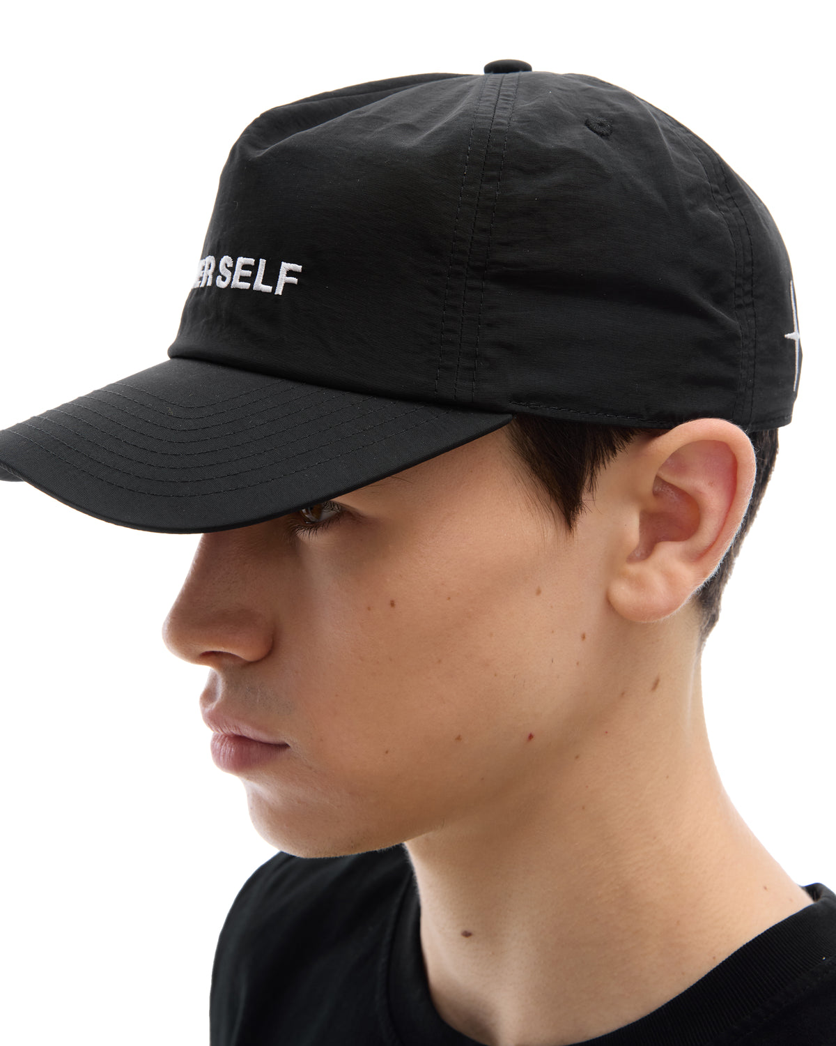 INNER SELF Daily Cap in black — detail 2
