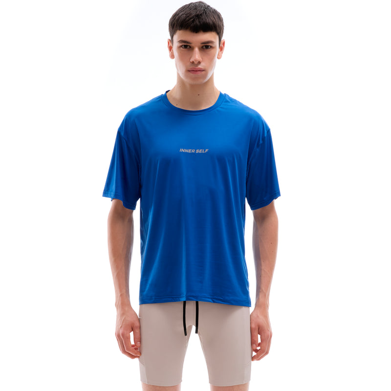 パフォーマンスTシャツ