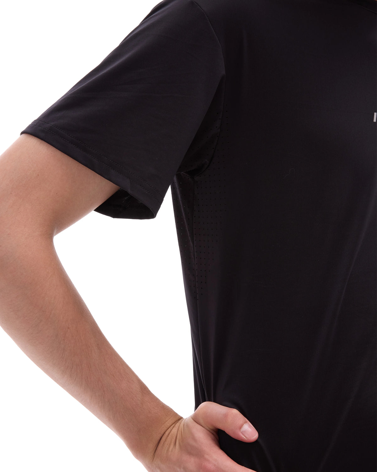 INNER SELF Performance T-shirt in black — close-up detail