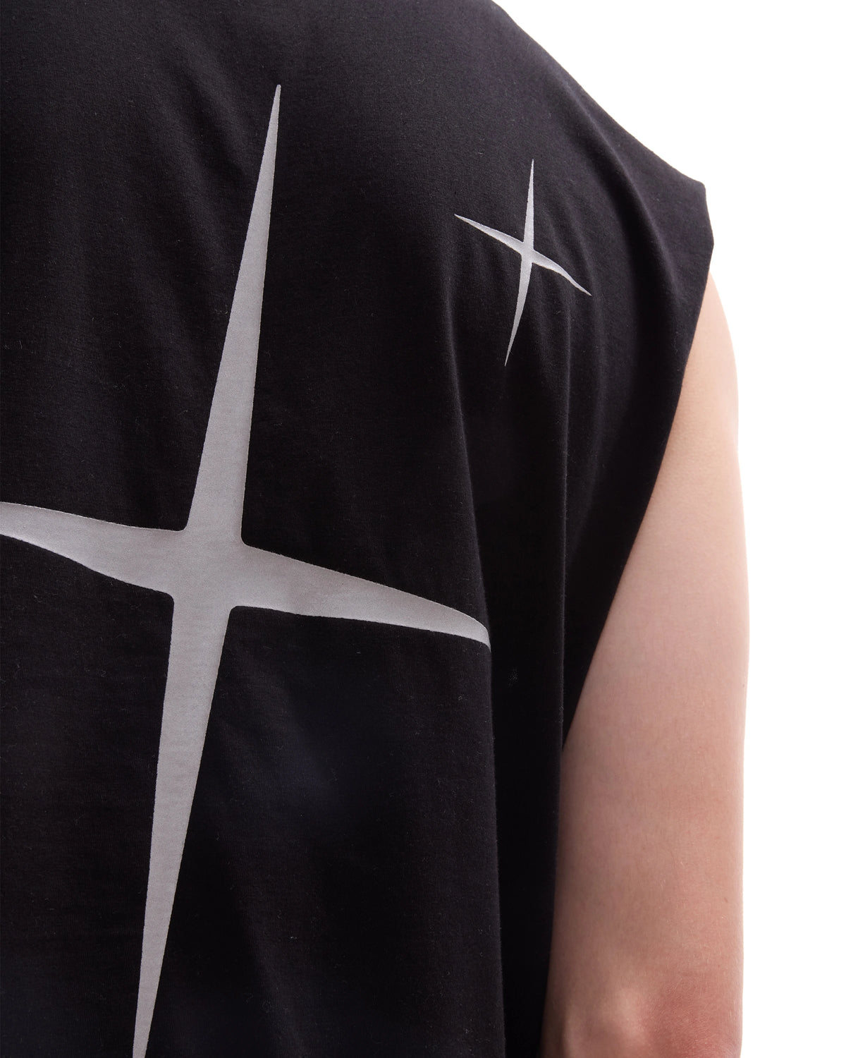 INNER SELF Running Tank in washed black — close-up detail